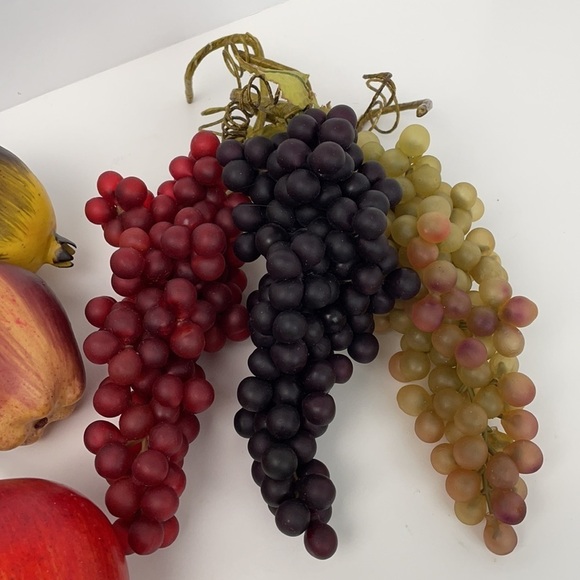 Vtg Lot 10 Artificial Faux Fruit Grapes Pomegranates Orange Apples - Picture 6 of 15